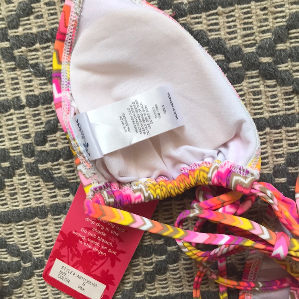 Bikini 👙🧡💗💛💜 - Picture 8 of 8